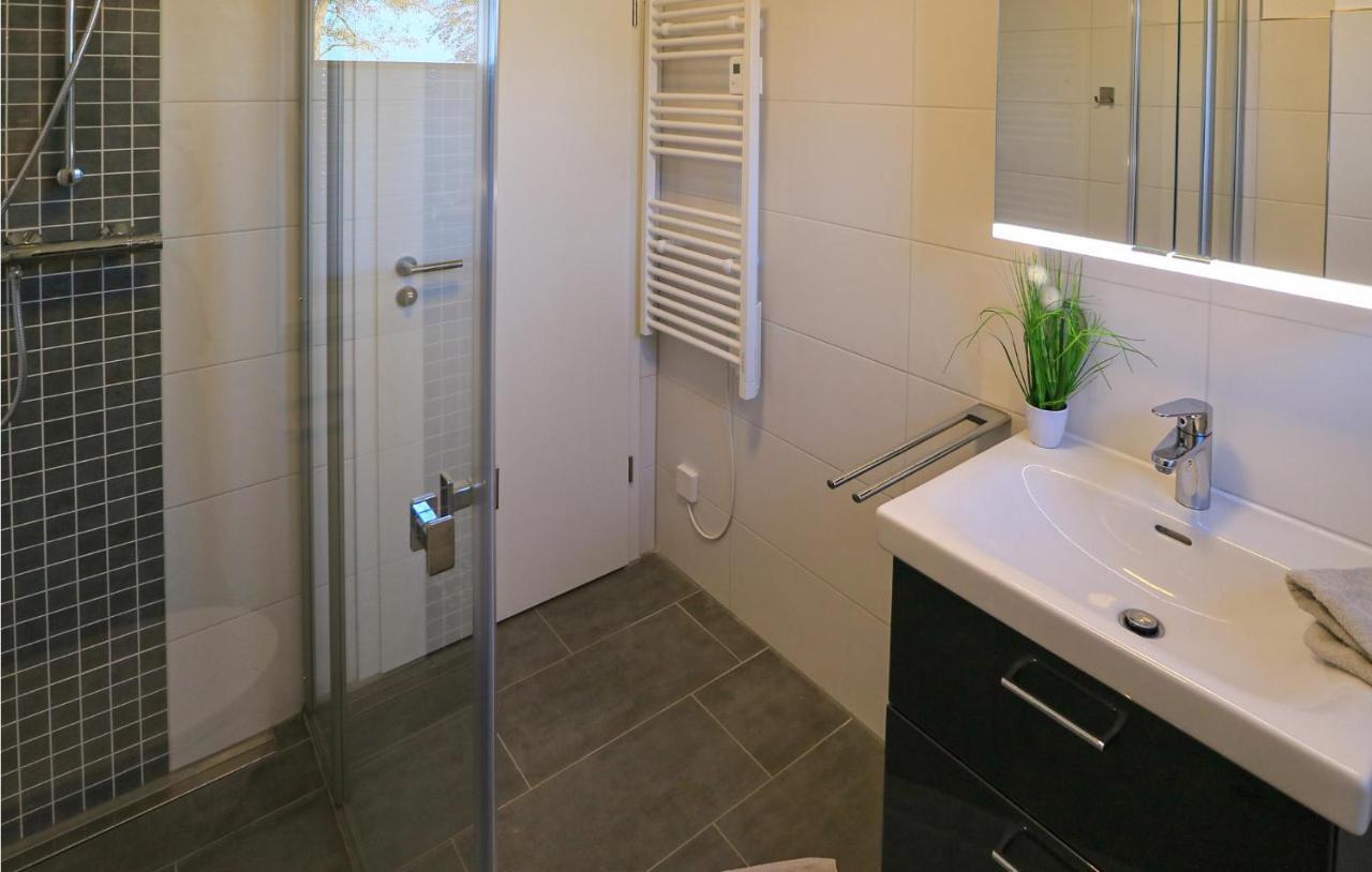 2 Bedroom Cozy Apartment In レヒリン エクステリア 写真